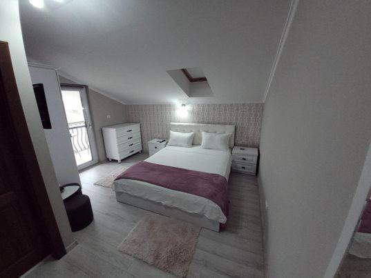 Bed and Breakfast Casa Leahu à Baile 1 Mai Extérieur photo